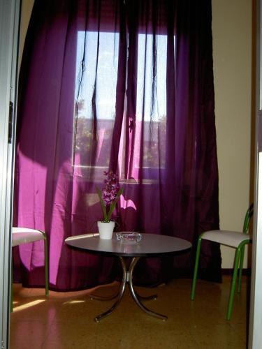 Hotel Violetta Парма Экстерьер фото