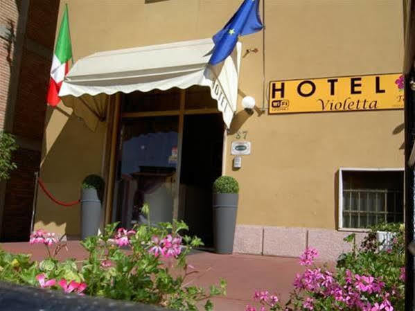 Hotel Violetta Парма Экстерьер фото